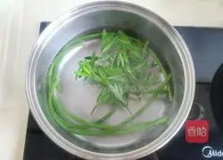 Illustration of how to make giant panda rice balls 2