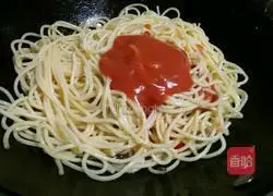 Illustration of how to make pasta 15