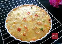 Illustration of how to make bacon and corn sausage baked rice 1