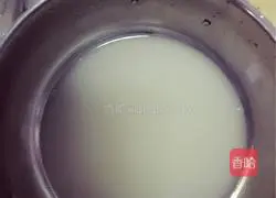 Cranberry, red dates and raisins Illustration of how to make brown sugar cake 4