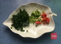 Illustration of braised rice with mushrooms and sausage 4