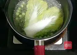 Illustration of how to make shrimp and pea porridge (baby food supplement) 7