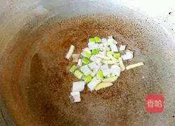 Illustration of how to make cumin mutton rice bowl 8