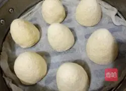 Illustration of how to make Wo Wo Tou 7 