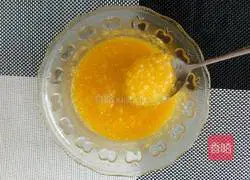 Illustration of how to make coconut milk-flavored flower rolls 7