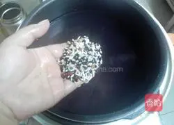 Nutritious eight-treasure porridge recipe 2