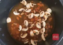 Illustration of how to make tomato mushroom pearl noodles 12 