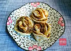 Illustration of how to make lily rolls 15