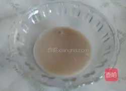 Illustration of how to make green rose rolls 4