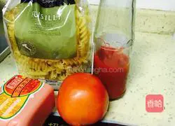 Illustration of how to make Italian screw noodles 2