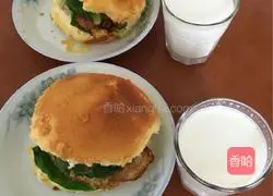 Illustration of how to make sliced hamburger 13