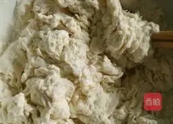 Illustration of how to make flower rolls 2