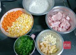 Illustration of how to make braised pork ribs with vegetables and rice 1