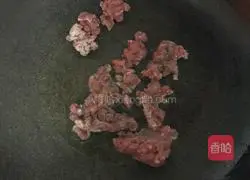 Illustration of how to make tomato, beef and cheese baked rice 2