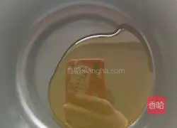 Illustration of how to make sausage claypot rice 3