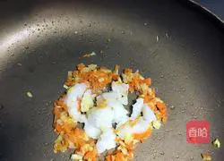 Illustration of how to make cod colored rice balls 2