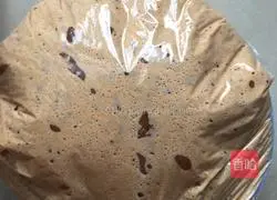 Illustration of how to make brown sugar cake 3