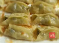 Zucchini, black fungus, egg and pot stickers Illustration of practice 15