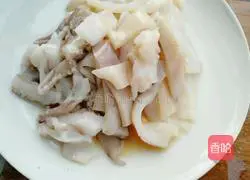 Illustration of how to make oyster and squid porridge 6