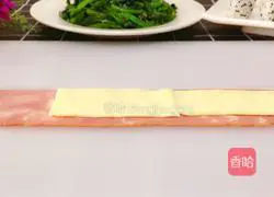 Illustration of how to make cheese and bacon rice balls 11