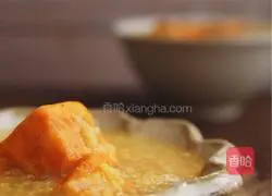 Illustration of how to make sweet potato and millet porridge for health and beauty in autumn 10