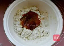 Illustration of how to make golden whole wheat pumpkin rolls 3