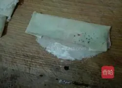 Illustration of how to make spring rolls 6