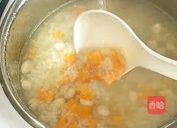 Illustration of how to make sweet potato, glutinous rice and peanut porridge 8