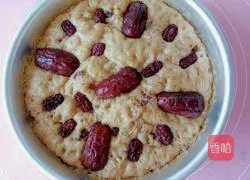 Illustration of how to make brown sugar, jujube and cranberry cake 12