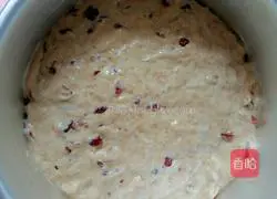 Brown sugar Illustration of how to make jujube and cranberry cake 9