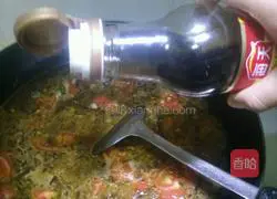 Illustration of how to make pickled cabbage rice noodles 6