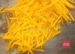 Illustration of how to make carrot and tofu skin box 2