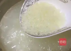 Illustration of how to make boneless meat and radish porridge 4