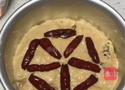 Simple brown sugar Illustration of how to make hair cake 8