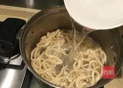 Illustration of Homemade Cold Noodles 4