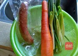 Illustration of how to make carrot grilled sausage rolls 5