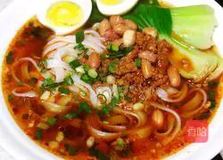 Illustration of how to make rice noodles with minced meat soup 5