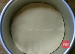 Illustration of how to make cornmeal, coconut and custard stuffed hair cake 9