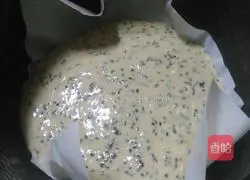 Illustration of how to make lotus root powder and black sesame hair cake 3