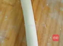 Illustration of how to make flower rolls 9