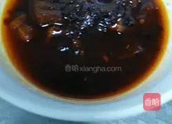 Illustration of how to make cross-bridge rice noodles 2