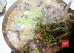 Illustration of how to make seafood and chicken risotto 13