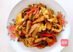 Illustration of how to make stir-fried rice noodles with mushrooms and lean meat 10