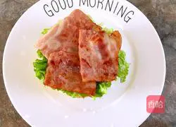 Illustration of how to make bacon burger 8