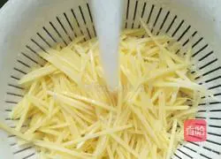 Illustration of making rice balls 3