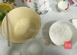 Illustration of how to make green onion flower rolls 1