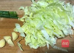 Cantonese style - illustration of how to make lettuce porridge 3