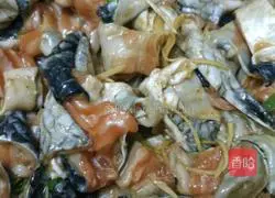 Illustration of how to make fish skin porridge 6