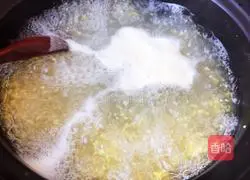 Illustration of how to make shrimp and mushroom millet porridge 5