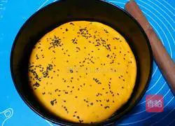 Illustration of how to make pumpkin sesame cake 6